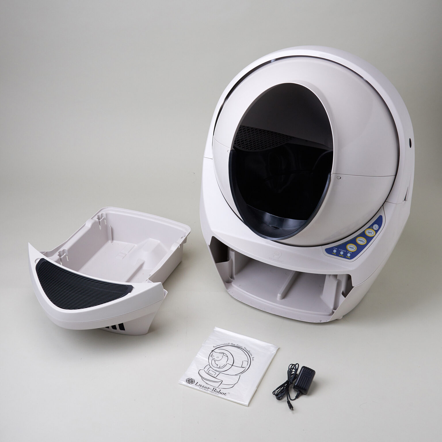 自動猫トイレ キャットロボット Open Air（オープンエアー） | 株式会社オーエフティー