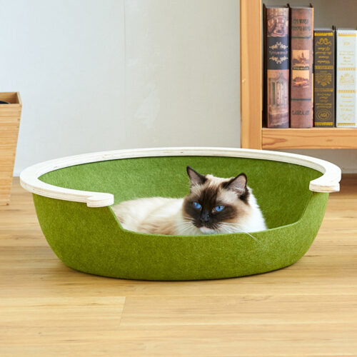 「フェルトキャットベッド」が発売されました。