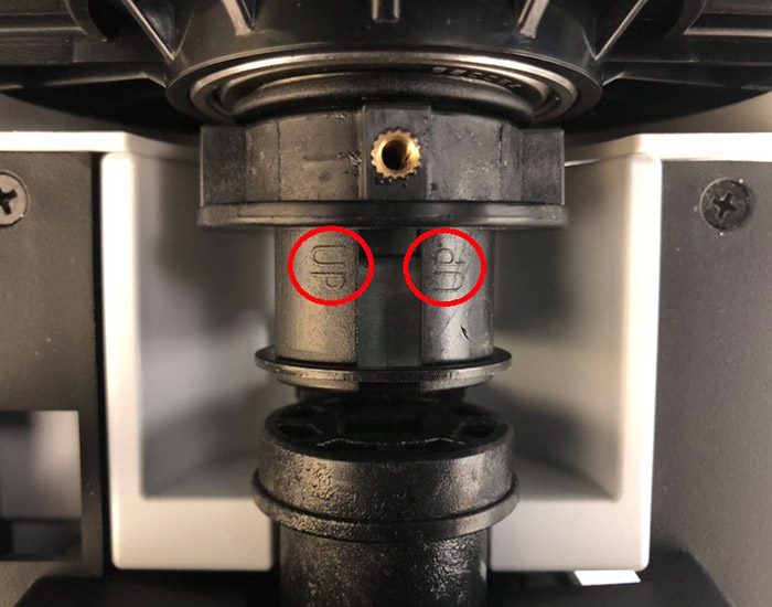 サークルゼロランプが2個点灯し続ける