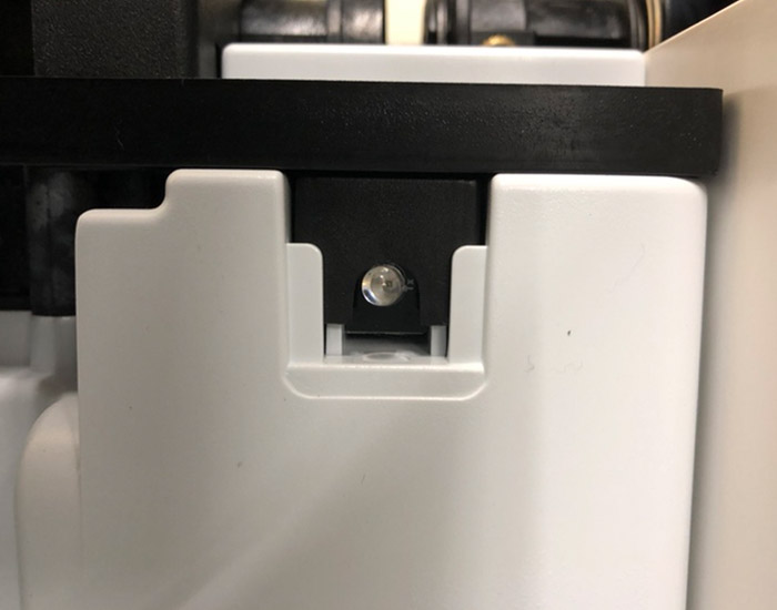 サークルゼロランプが3個点灯し続ける